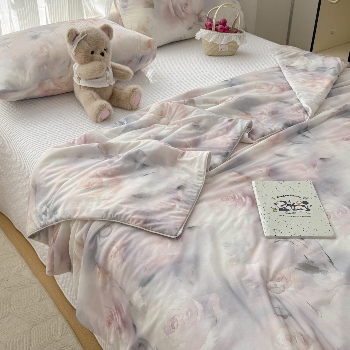 91家纺网 家纺一手货源 找家纺 默忆 2026新款凉感丝印花大豆纤维夏被空调被夏凉被 意境迷人