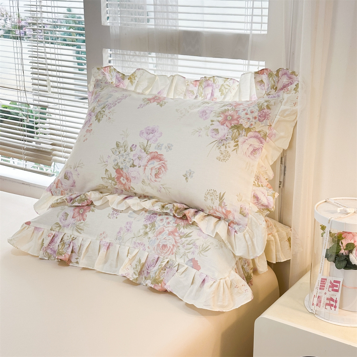 91家纺网 家纺一手货源 找家纺 忘忧草 2026新款全棉纯棉印花精致花边枕套单枕套 枕套单件 烟笼蔷薇