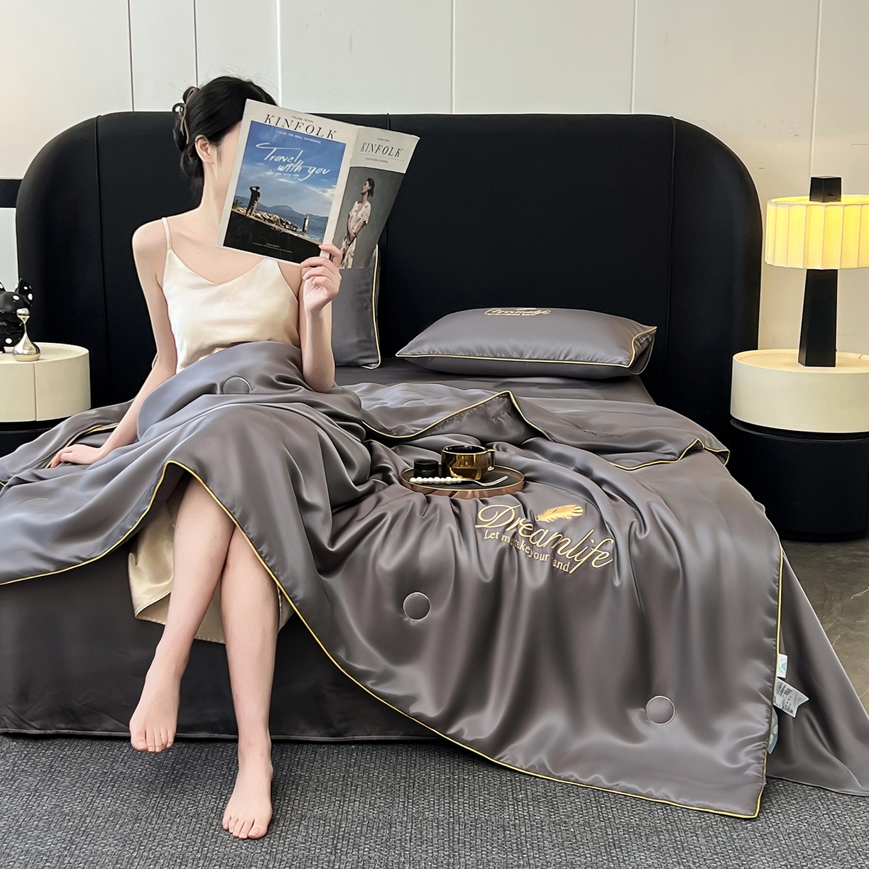 91家纺网 家纺一手货源 找家纺 （总）鑫佰利 2026新款水洗冰丝刺绣夏被夏凉被空调被