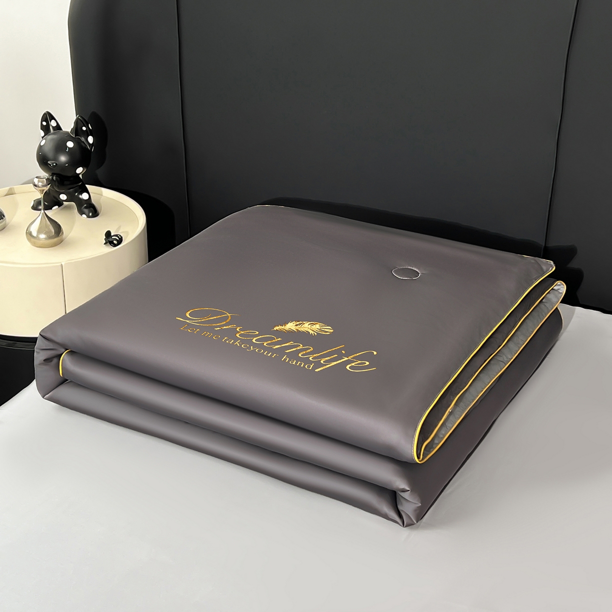 91家纺网 家纺一手货源 找家纺 鑫佰利 2026新款水洗冰丝刺绣夏被夏凉被空调被 苍穹灰拼星灰