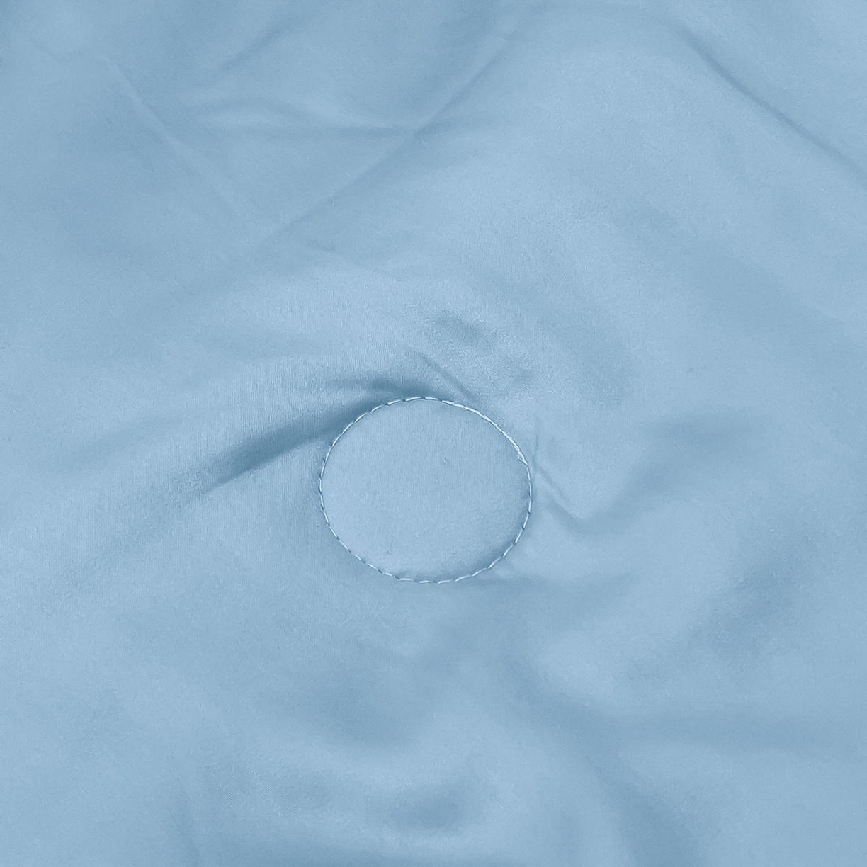 91家纺网 家纺一手货源 找家纺 鑫佰利 2026新款水洗冰丝刺绣夏被夏凉被空调被 天蓝