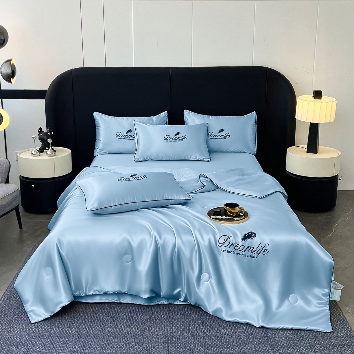 91家纺网 家纺一手货源 找家纺 鑫佰利 2026新款水洗冰丝刺绣夏被夏凉被空调被 天蓝