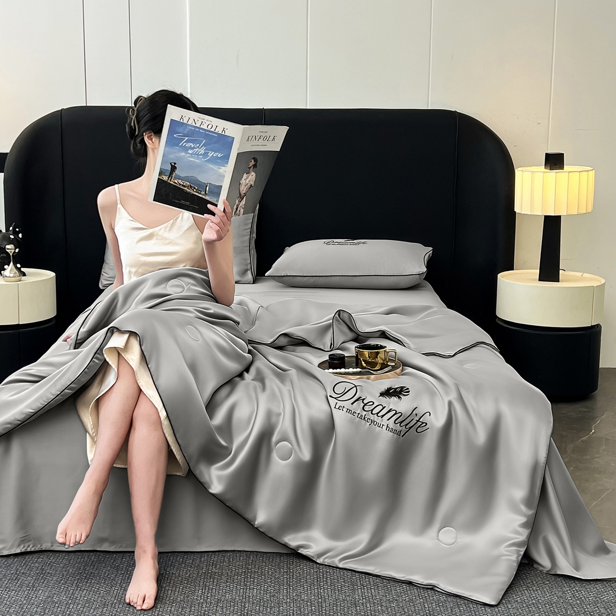 91家纺网 家纺一手货源 找家纺 鑫佰利 2026新款水洗冰丝刺绣夏被夏凉被空调被 星灰