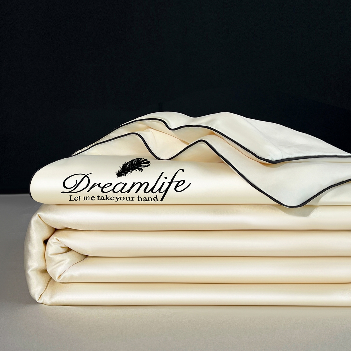 91家纺网 家纺一手货源 找家纺 鑫佰利 2026新款水洗冰丝刺绣夏被夏凉被空调被 米白