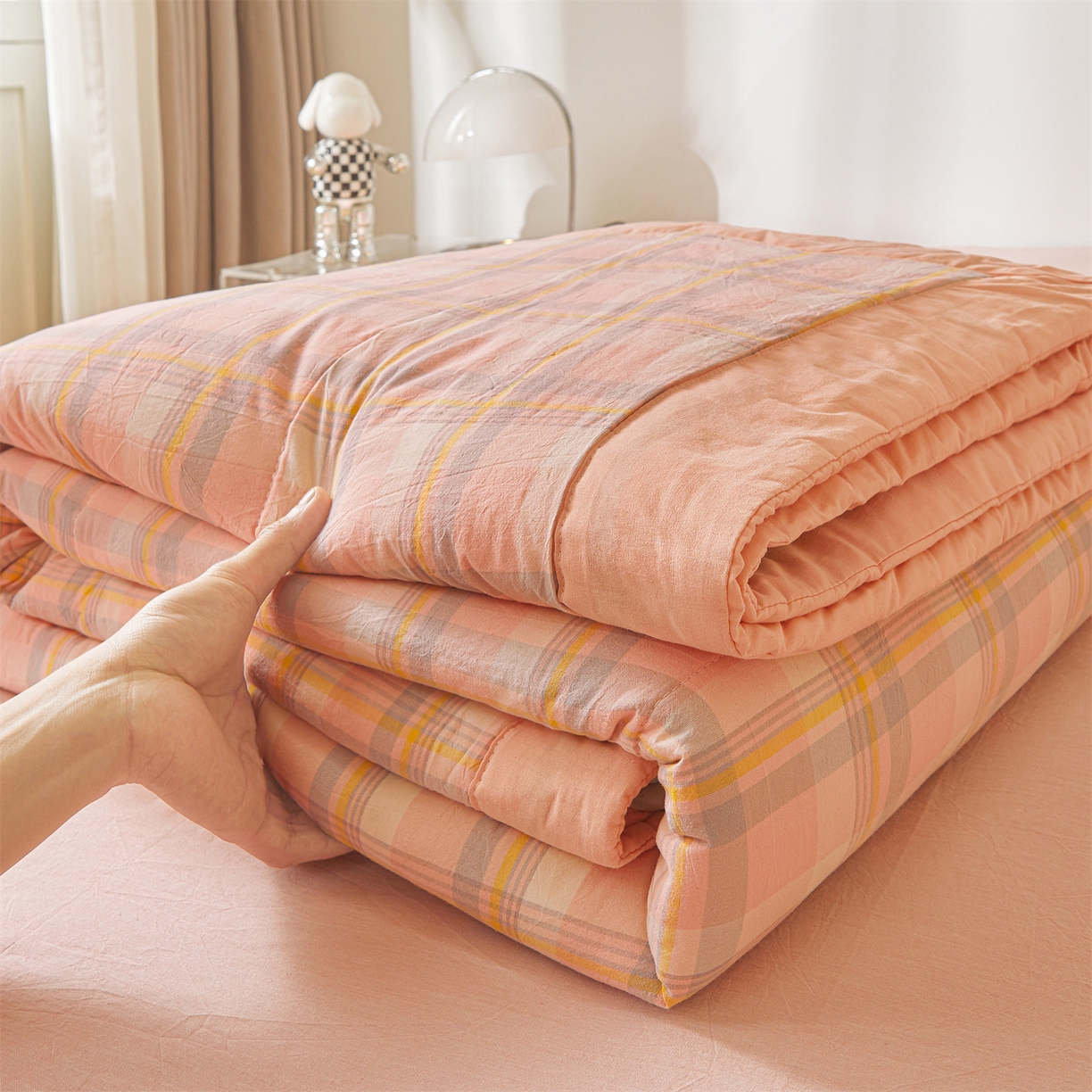 91家纺网 家纺一手货源 找家纺 鑫佰利 2026新款A类水洗棉新疆棉花夏被夏凉被空调被 简兮粉