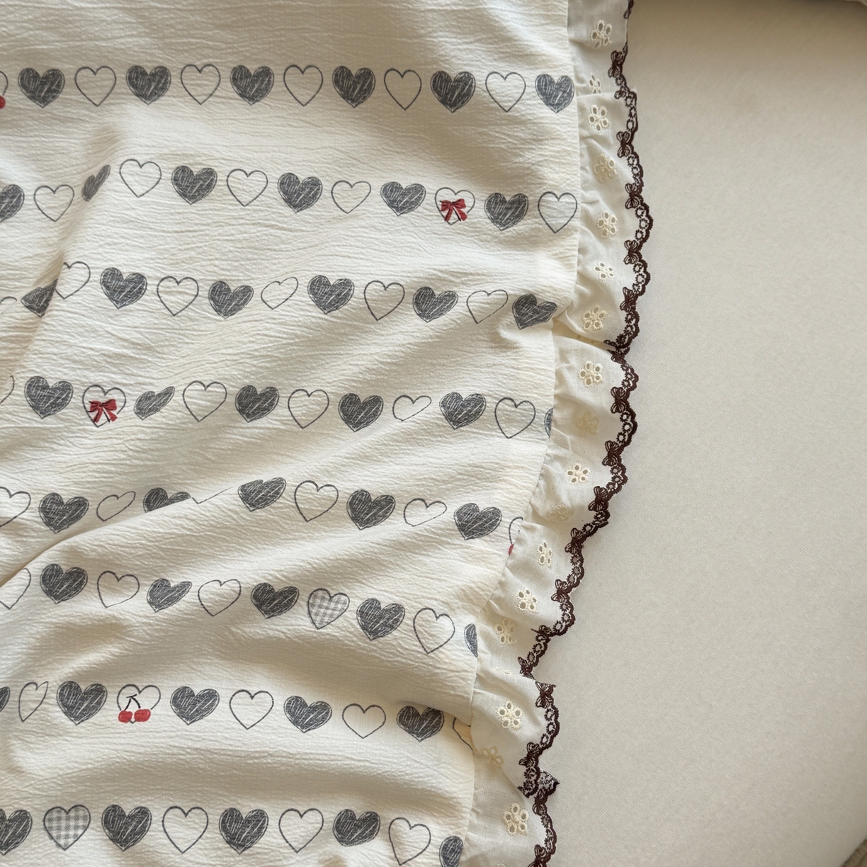 91家纺网 家纺一手货源 找家纺 （总）名兮家居 2026春夏新款韩版花边款皱皱纱夏被夏凉被空调被