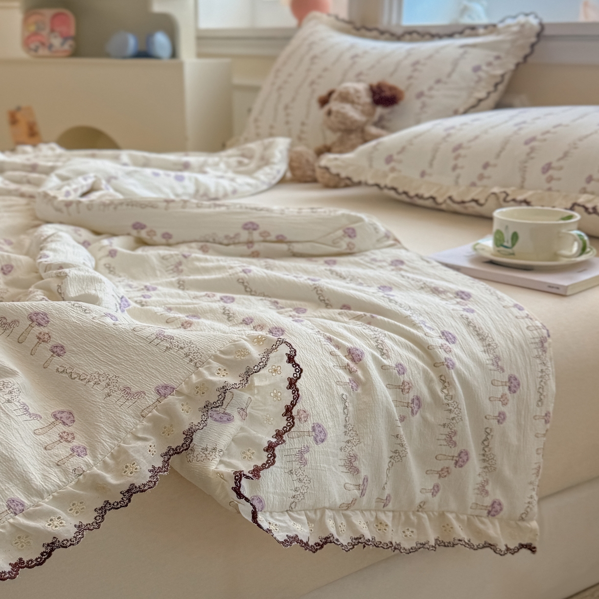 91家纺网 家纺一手货源 找家纺 名兮家居 2026春夏新款韩版花边款皱皱纱夏被夏凉被空调被 蘑菇森林