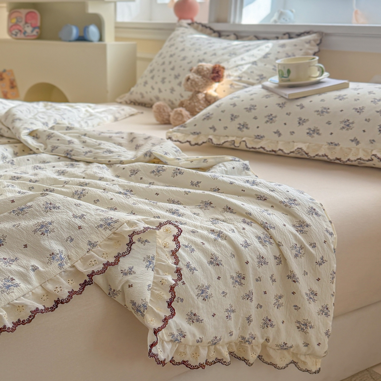 91家纺网 家纺一手货源 找家纺 名兮家居 2026春夏新款韩版花边款皱皱纱夏被夏凉被空调被 碎碎花