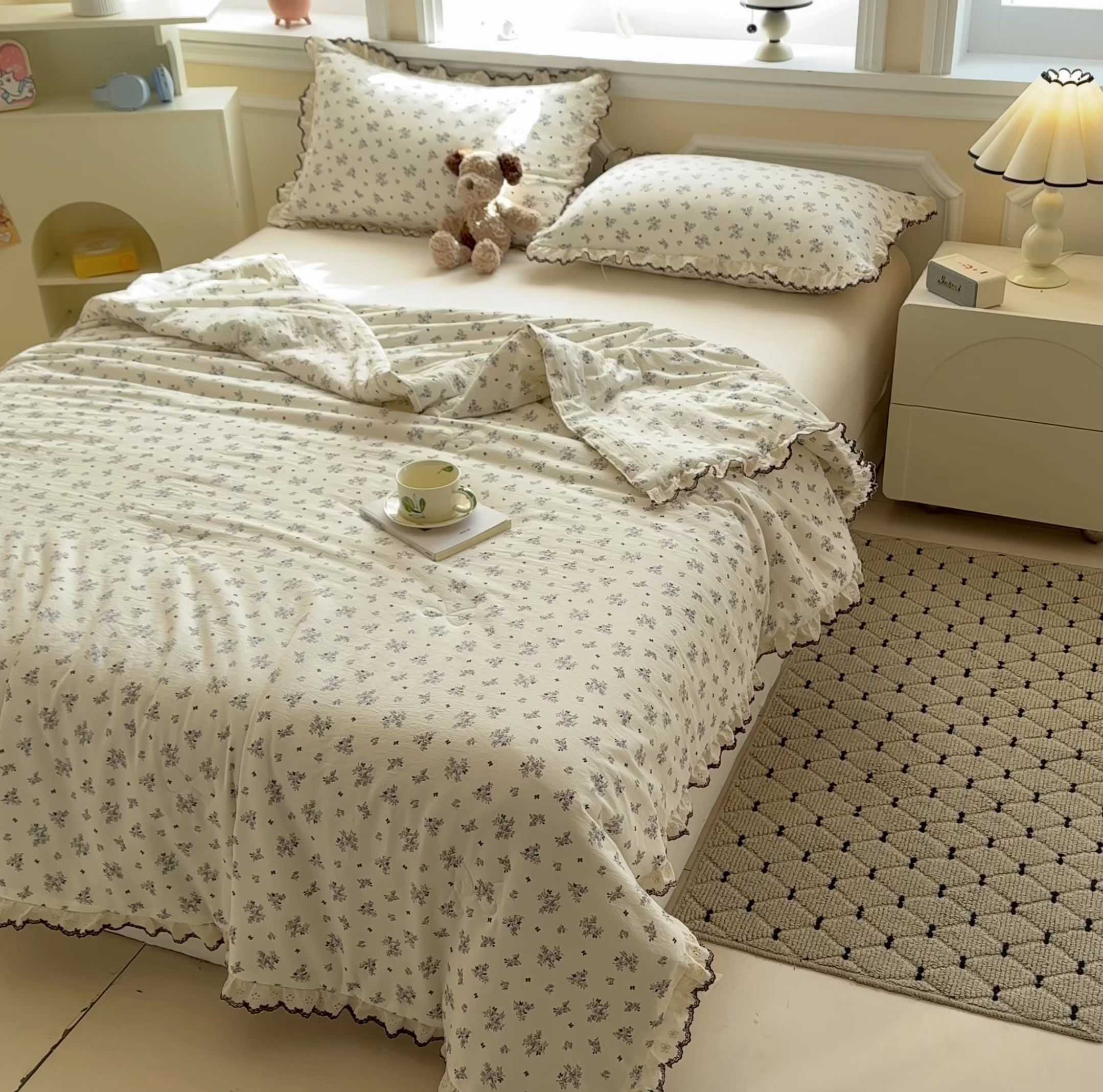 91家纺网 家纺一手货源 找家纺 名兮家居 2026春夏新款韩版花边款皱皱纱夏被夏凉被空调被 碎碎花