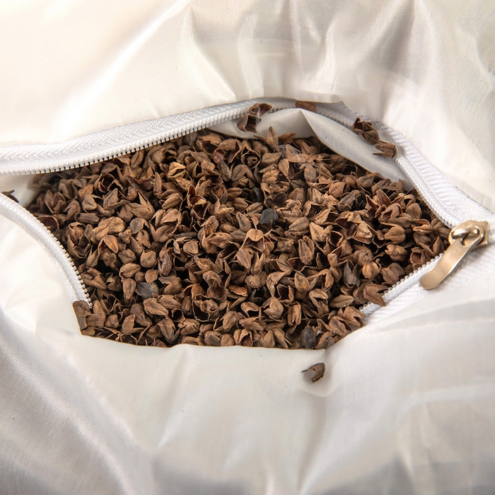 91家纺网 家纺一手货源 找家纺 梦莱家纺 2026新款水洗棉麻荞麦枕-绅士熊 枕头枕芯 绅士熊-咖