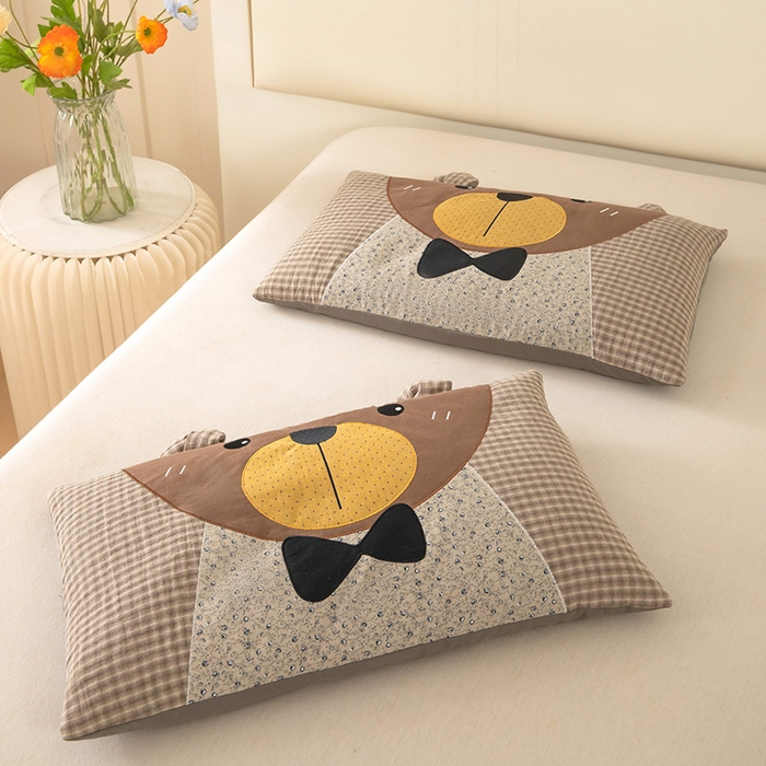 91家纺网 家纺一手货源 找家纺 梦莱家纺 2026新款水洗棉麻荞麦枕-绅士熊 枕头枕芯 绅士熊-咖