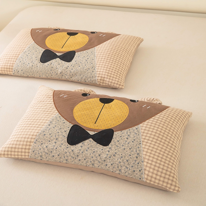 91家纺网 家纺一手货源 找家纺 梦莱家纺 2026新款水洗棉麻荞麦枕-绅士熊 枕头枕芯 绅士熊-卡其