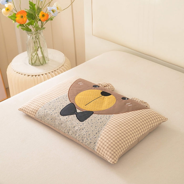 91家纺网 家纺一手货源 找家纺 梦莱家纺 2026新款水洗棉麻荞麦枕-绅士熊 枕头枕芯 绅士熊-卡其