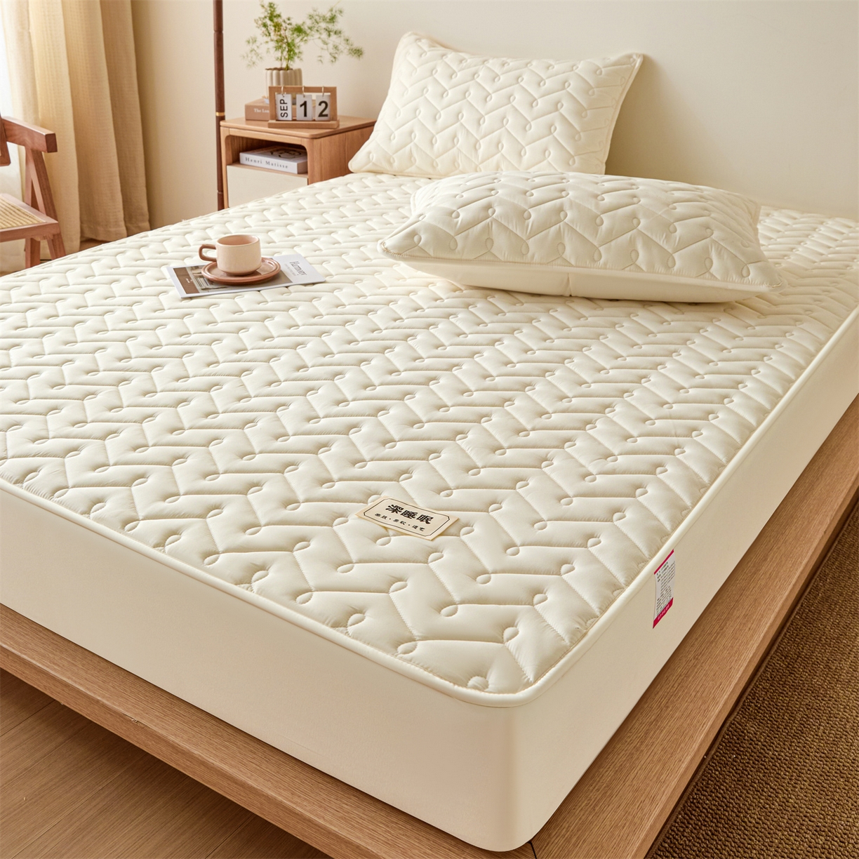 91家纺网 家纺一手货源 找家纺 九亭家纺 2026新款A类深睡眠防水夹棉床笠 深睡眠-米白