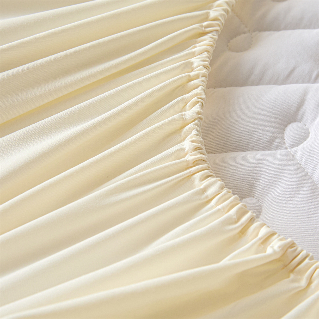 91家纺网 家纺一手货源 找家纺 九亭家纺 2026新款A类深睡眠防水夹棉床笠 深睡眠-米白