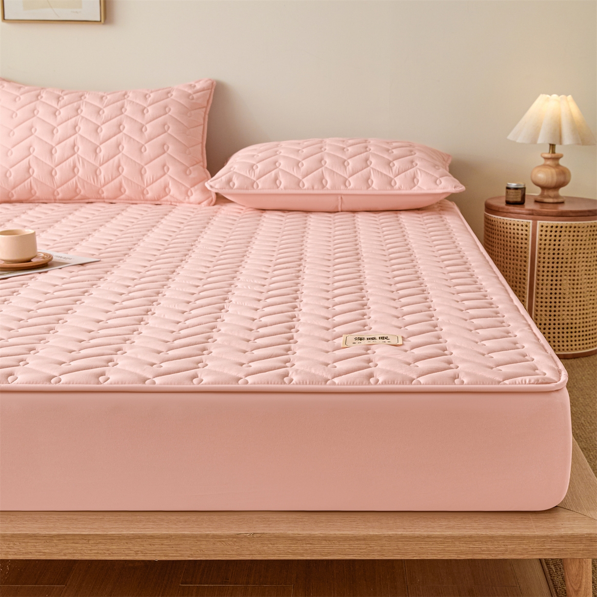 91家纺网 家纺一手货源 找家纺 九亭家纺 2026新款A类深睡眠防水夹棉床笠 深睡眠-豆沙