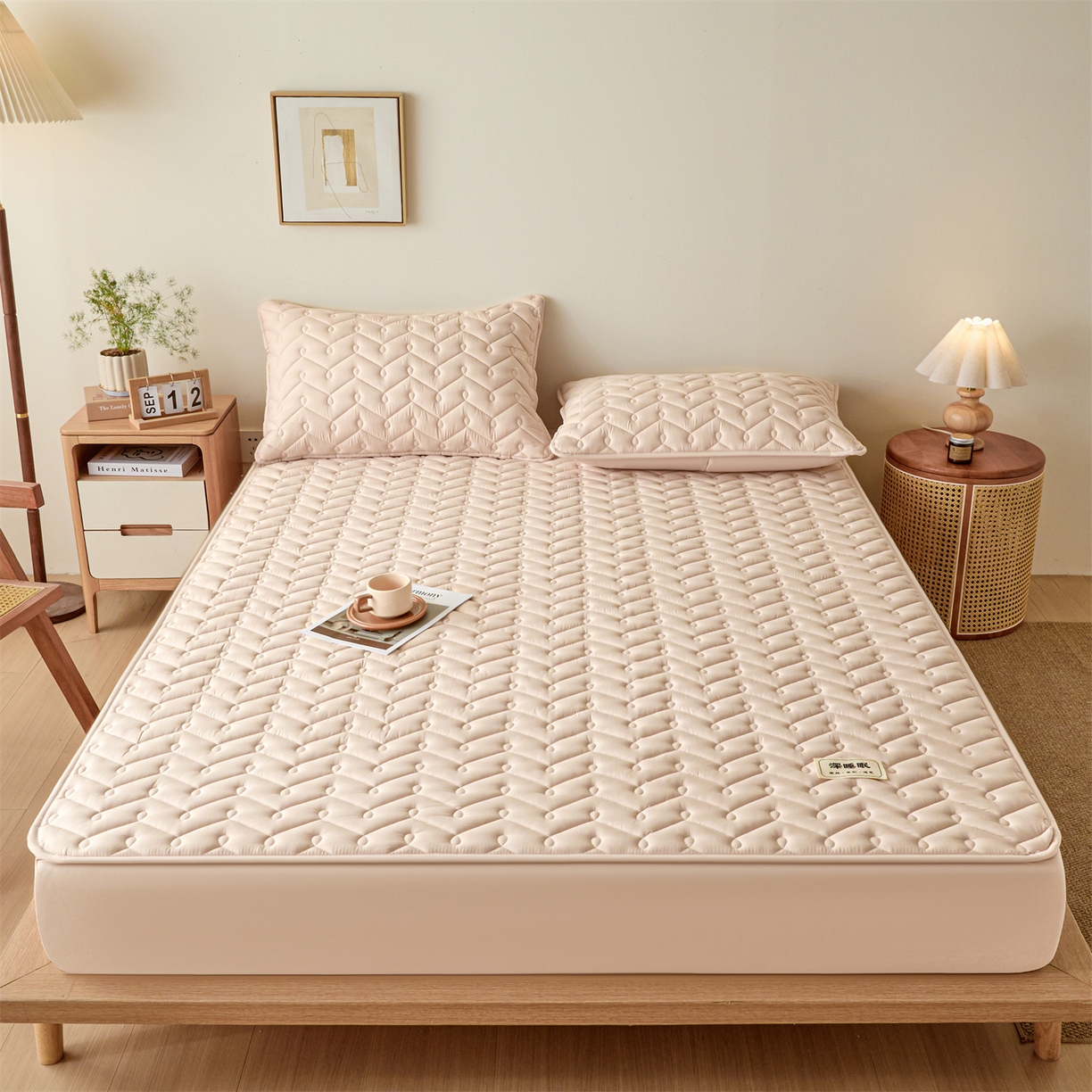 91家纺网 家纺一手货源 找家纺 九亭家纺 2026新款A类深睡眠防水夹棉床笠 深睡眠-奶咖