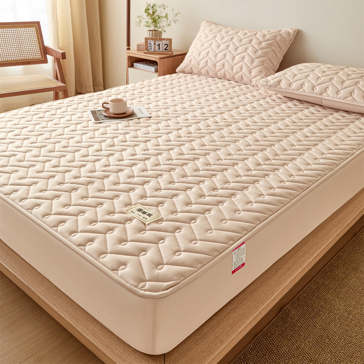 91家纺网 家纺一手货源 找家纺 九亭家纺 2026新款A类深睡眠防水夹棉床笠 深睡眠-奶咖