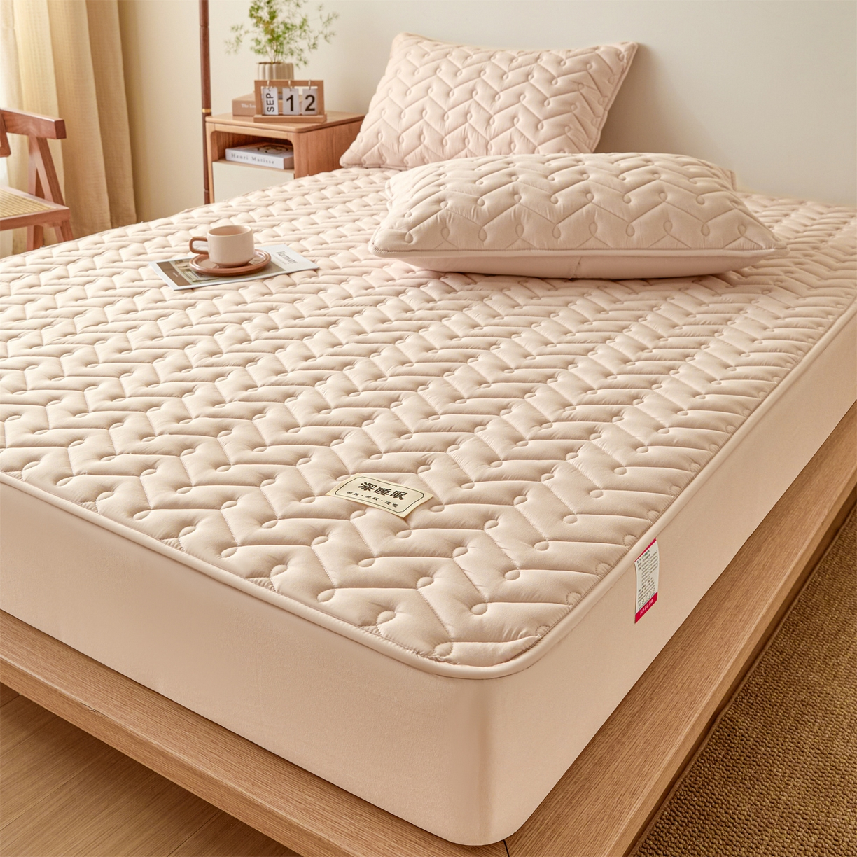 91家纺网 家纺一手货源 找家纺 九亭家纺 2026新款A类深睡眠防水夹棉床笠 深睡眠-奶咖