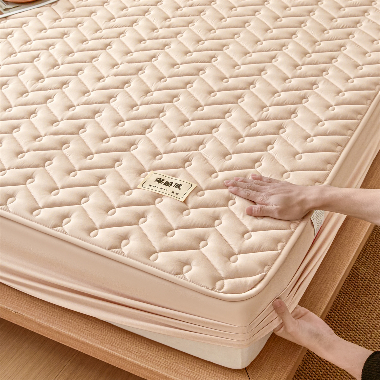 91家纺网 家纺一手货源 找家纺 九亭家纺 2026新款A类深睡眠防水夹棉床笠 深睡眠-奶咖