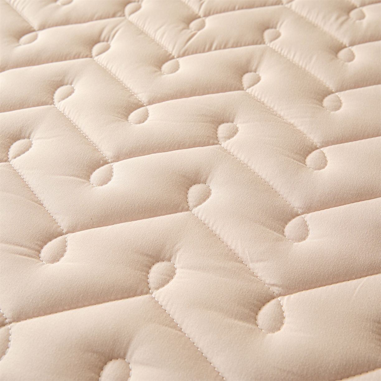 91家纺网 家纺一手货源 找家纺 九亭家纺 2026新款A类深睡眠防水夹棉床笠 深睡眠-奶咖