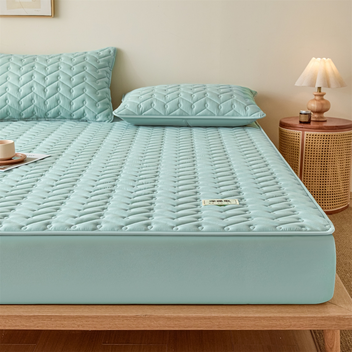 91家纺网 家纺一手货源 找家纺 九亭家纺 2026新款A类深睡眠防水夹棉床笠 深睡眠-水绿