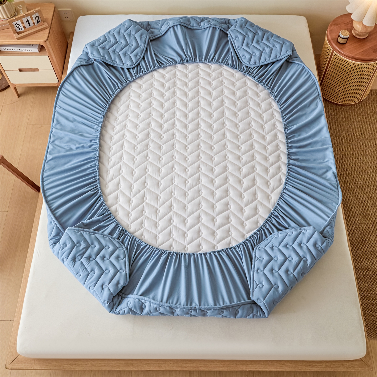 91家纺网 家纺一手货源 找家纺 九亭家纺 2026新款A类深睡眠防水夹棉床笠 深睡眠-雾蓝