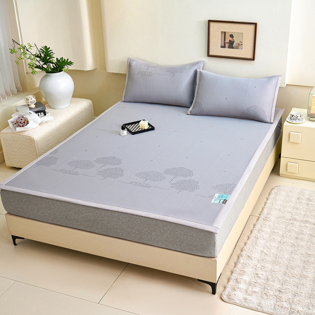 91家纺网 家纺一手货源 找家纺 莱家富 2026新款A类凉感豆豆席-平铺款 平铺款-发财树灰色