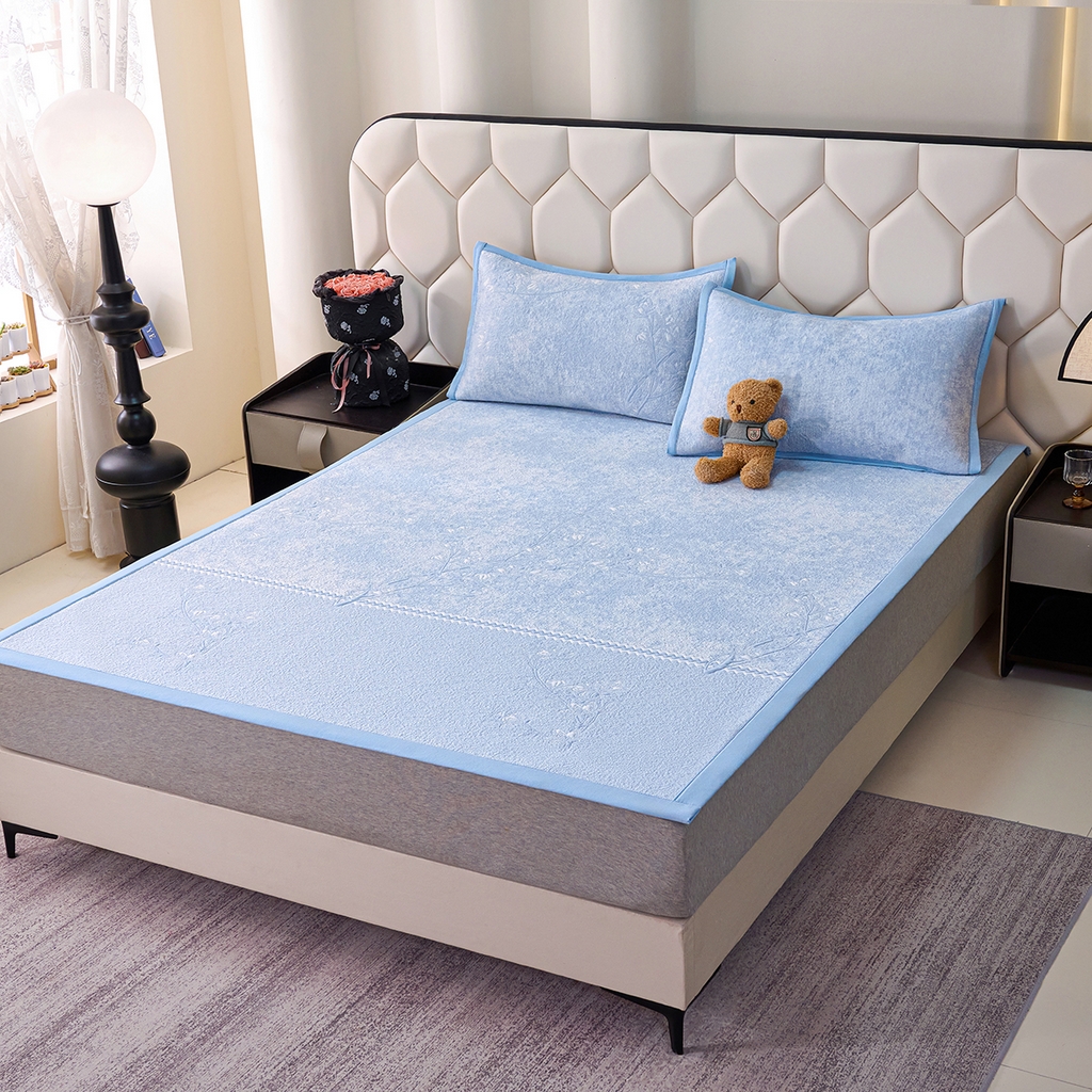 91家纺网 家纺一手货源 找家纺 莱家富 2026新款A类凉感豆豆席-平铺款 平铺款-喜上眉梢蓝色