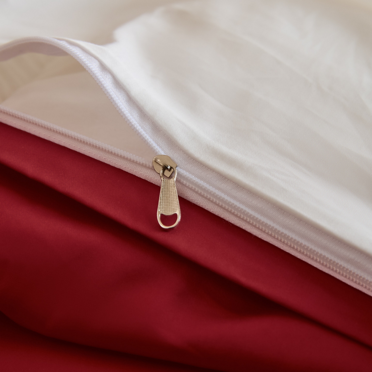 91家纺网 家纺一手货源 找家纺 绒掌柜家纺（品质焕新） 2026新品100S长绒棉精密刺绣四件套-马到荔成系列-版权产品-礼盒装 马到荔成-红色