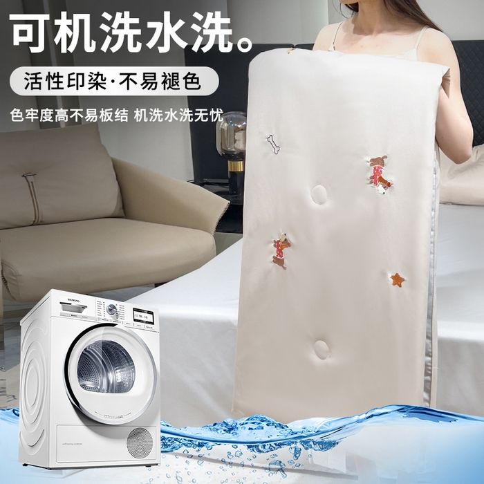 91家纺网 家纺一手货源 找家纺 憨豆家纺 2026新款刺绣水洗冰丝夏被四件套星球水洗真丝夏凉被（含抗菌棉）跨境外贸床笠款空 腊肠狗-梧桐灰