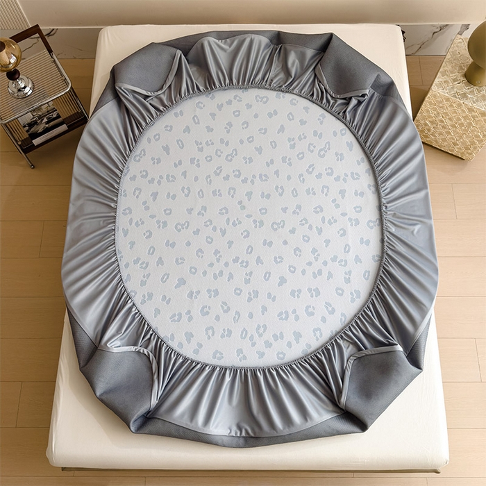 91家纺网 家纺一手货源 找家纺 （总）莱家富 2026A类母婴级凉感冰豆豆小熊刺绣凉感值过0.21冰丝席凉席席子-床席款