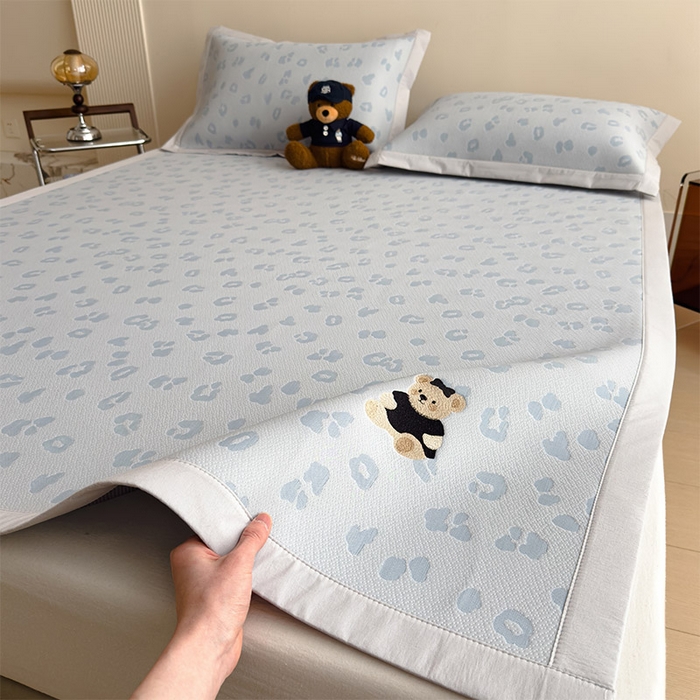 莱家富 2026A类母婴级凉感冰豆豆小熊刺绣凉感值过0.21冰丝席凉席席子-床席款 小熊豹豹-蓝