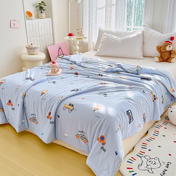 91家纺网 家纺一手货源 找家纺 宜家坊 2026新款A类针织棉嘟嘟被夏被春秋被空调被儿童学生被子被芯 小汽车