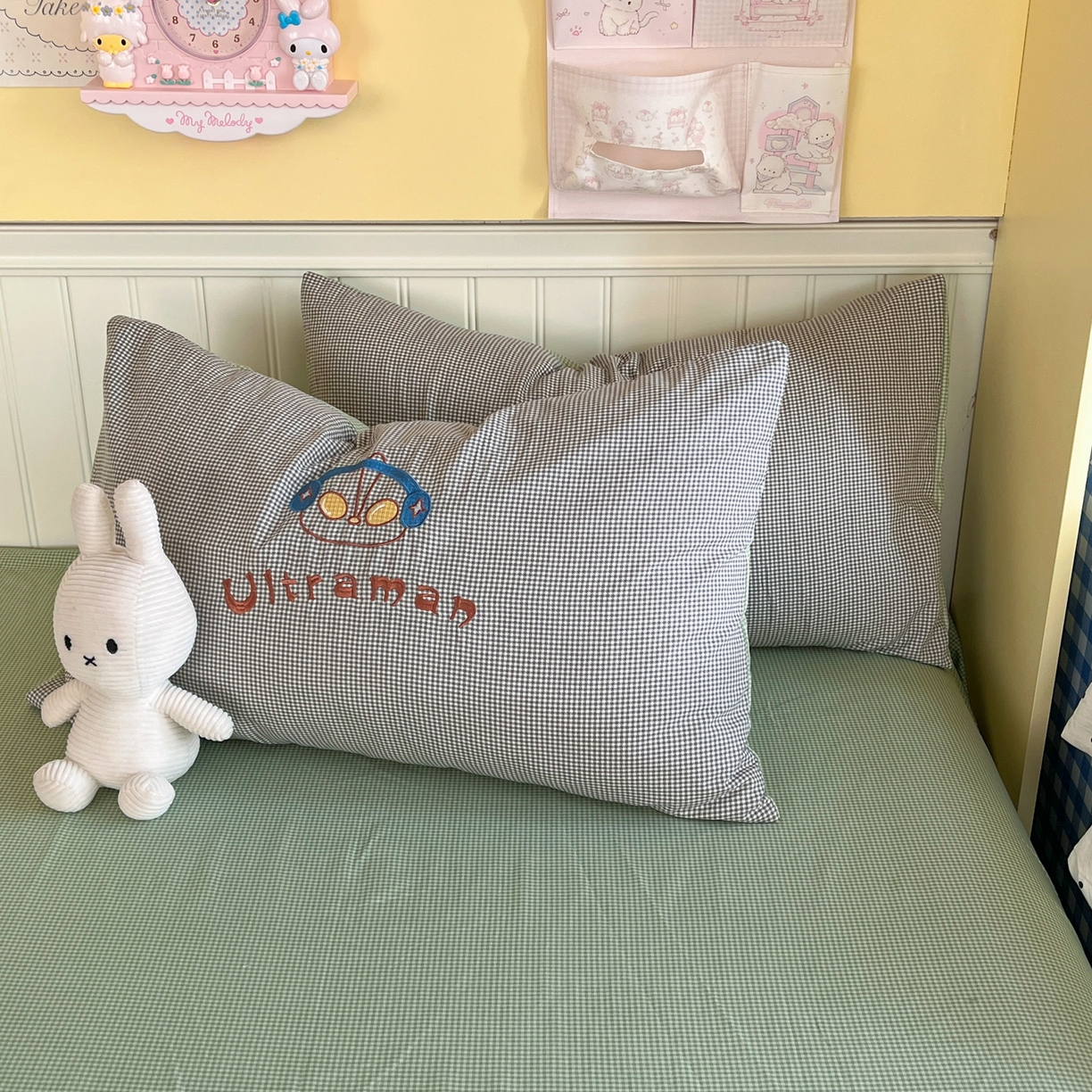 91家纺网 家纺一手货源 找家纺 宜家坊 2026直播热款卡通贴布绣加厚仿棉古棉单人双人单倍套三四件套 奥特兄妹