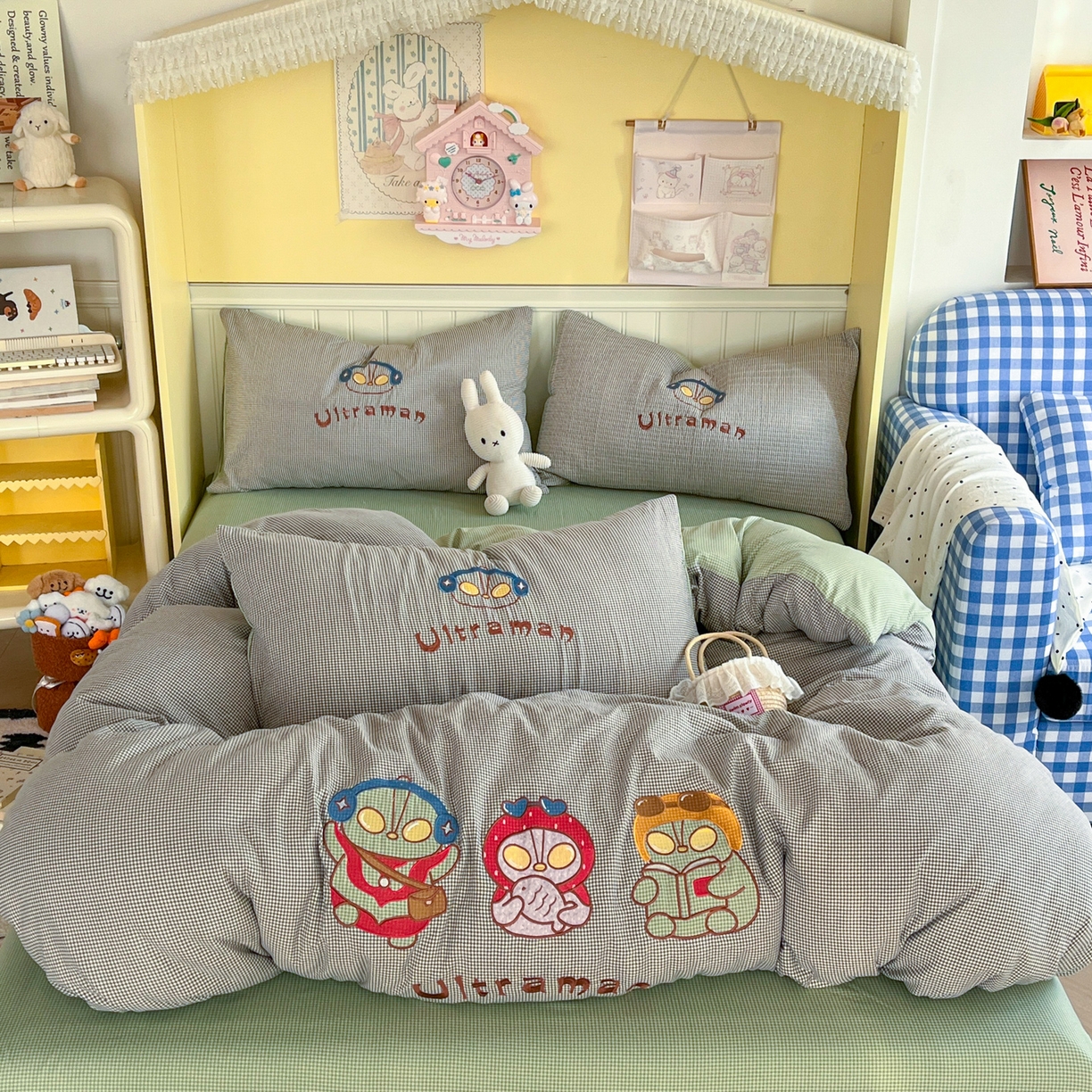 91家纺网 家纺一手货源 找家纺 宜家坊 2026直播热款卡通贴布绣加厚仿棉古棉单人双人单倍套三四件套 奥特兄妹