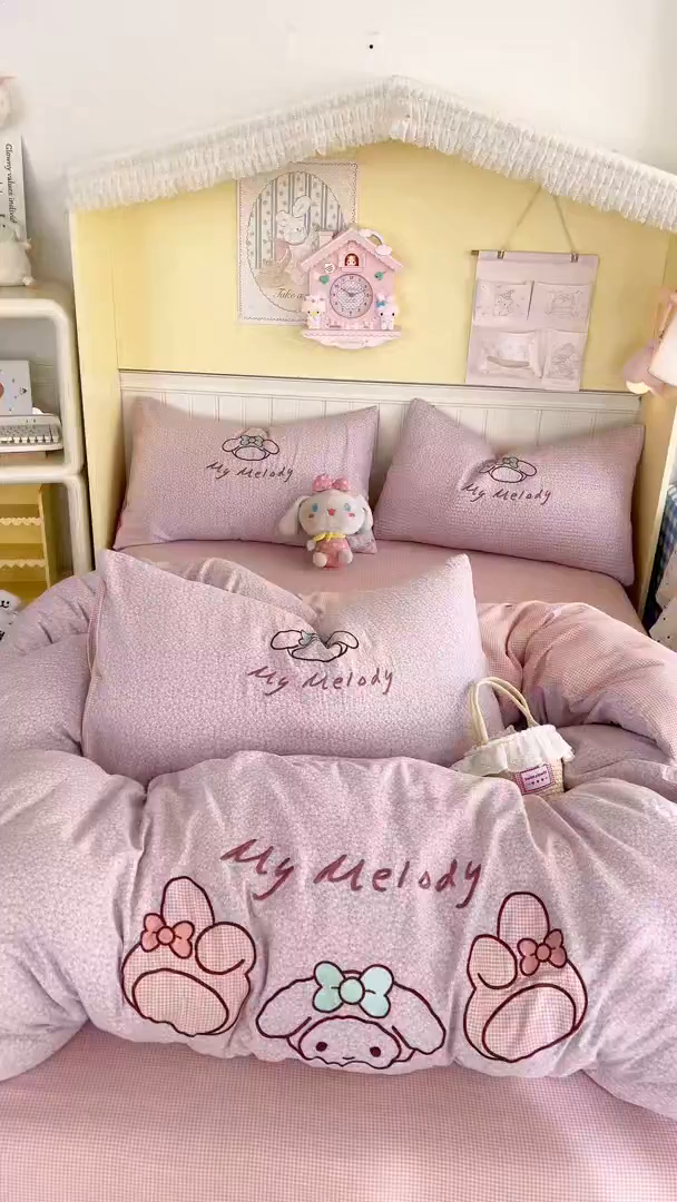 91家纺网 家纺一手货源 找家纺 宜家坊 2026直播热款卡通贴布绣加厚仿棉古棉单人双人单倍套三四件套 美小蒂
