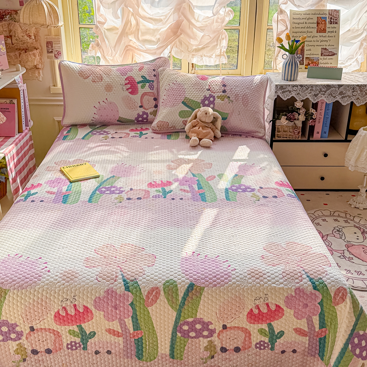 91家纺网 家纺一手货源 找家纺 宜家坊 2026新款金豆豆床盖A类针织棉印花大版卡通床盖三四件套 花仙子