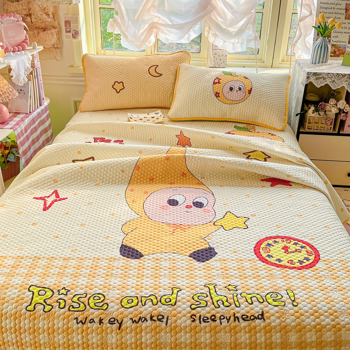 91家纺网 家纺一手货源 找家纺 宜家坊 2026新款金豆豆床盖A类针织棉印花大版卡通床盖三四件套 幸运星星