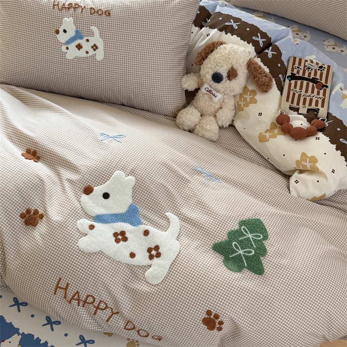 91家纺网 家纺一手货源 找家纺 暖生活 2026新款全棉纯棉水洗棉印+绣四件套（会员➖5 改床笠➕10） 汪汪脚印