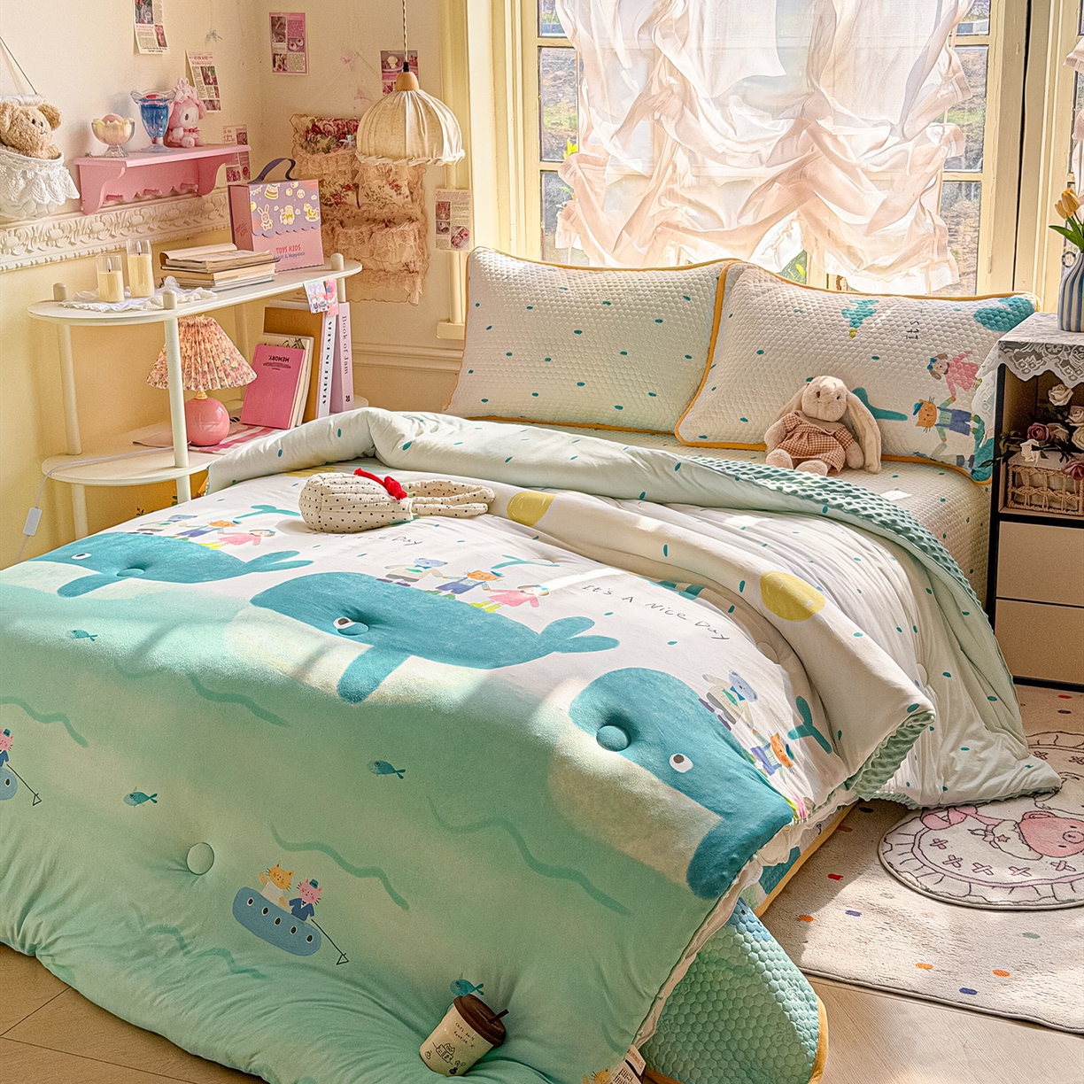 91家纺网 家纺一手货源 找家纺 宜家坊 2026直播热款A类针织棉豆豆被夏被春秋被空调被儿童学生大版卡通被子被芯 小虎鲸