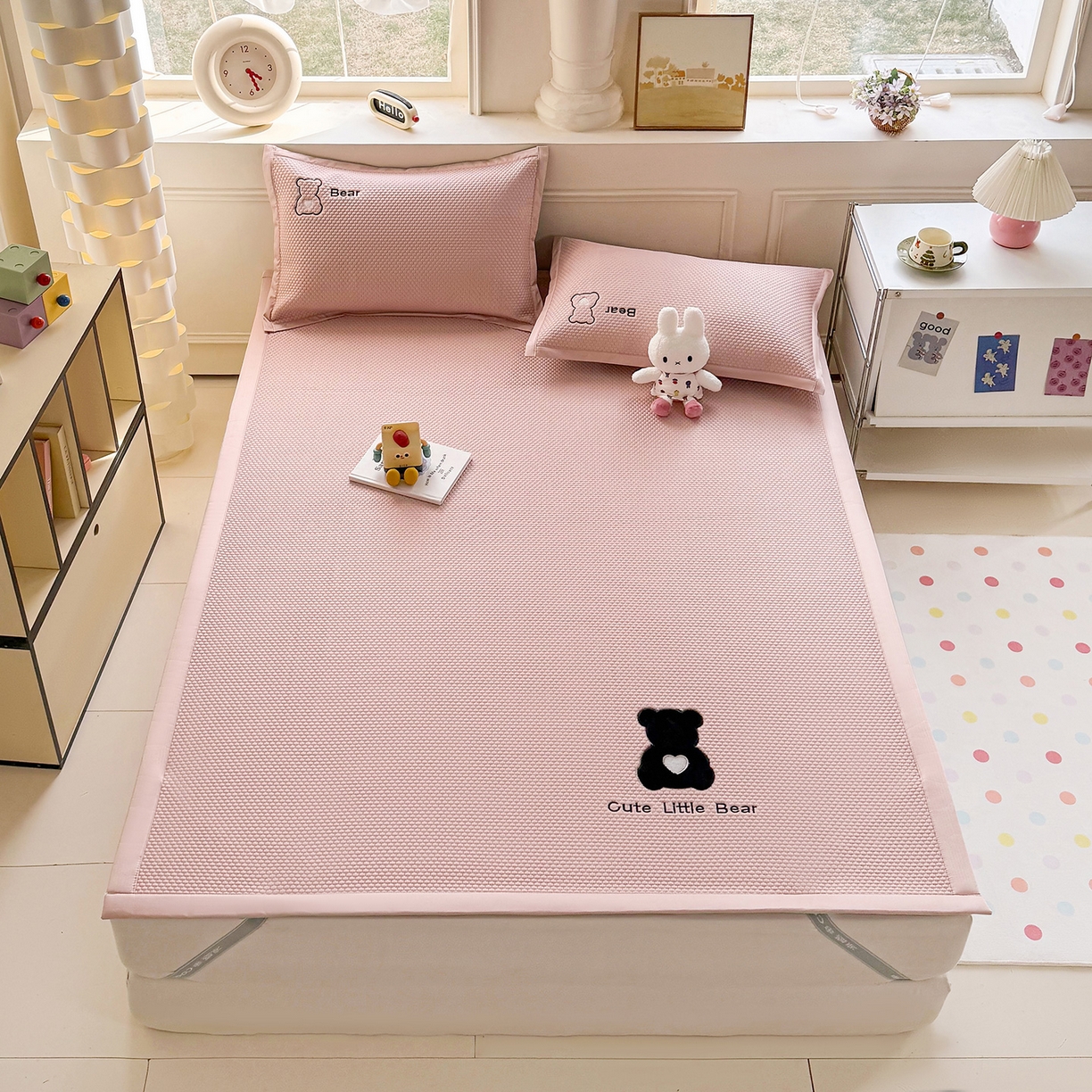 91家纺网 家纺一手货源 找家纺 卡初家居（原微来） 2026春夏新款A类乙纶冰豆豆凉感席绣花席凉席席子-炫酷熊系列 炫酷熊-芭蕾粉