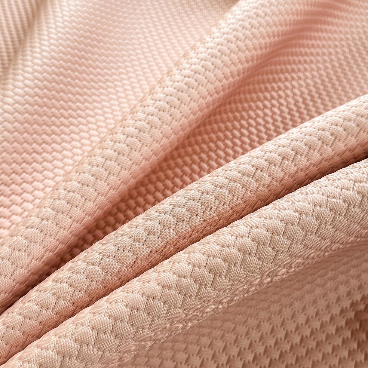 91家纺网 家纺一手货源 找家纺 卡初家居（原微来） 2026春夏新款A类乙纶冰豆豆凉感席绣花席凉席席子-炫酷熊系列 炫酷熊-芭蕾粉