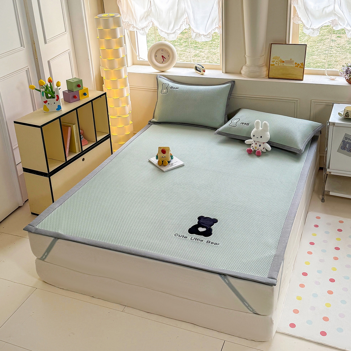 91家纺网 家纺一手货源 找家纺 卡初家居（原微来） 2026春夏新款A类乙纶冰豆豆凉感席绣花席凉席席子-炫酷熊系列 炫酷熊-果绿