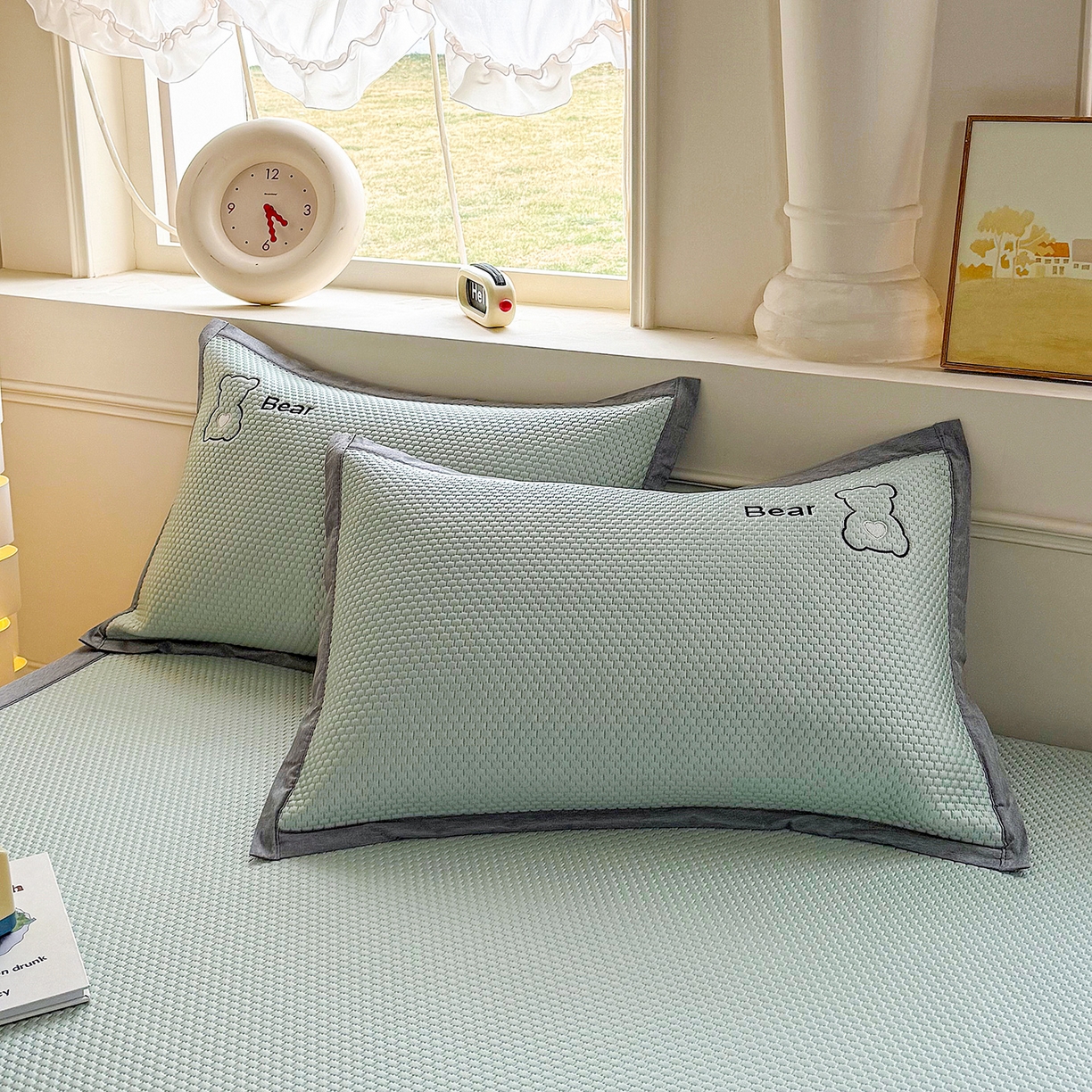 91家纺网 家纺一手货源 找家纺 卡初家居（原微来） 2026春夏新款A类乙纶冰豆豆凉感席绣花席凉席席子-炫酷熊系列 炫酷熊-果绿