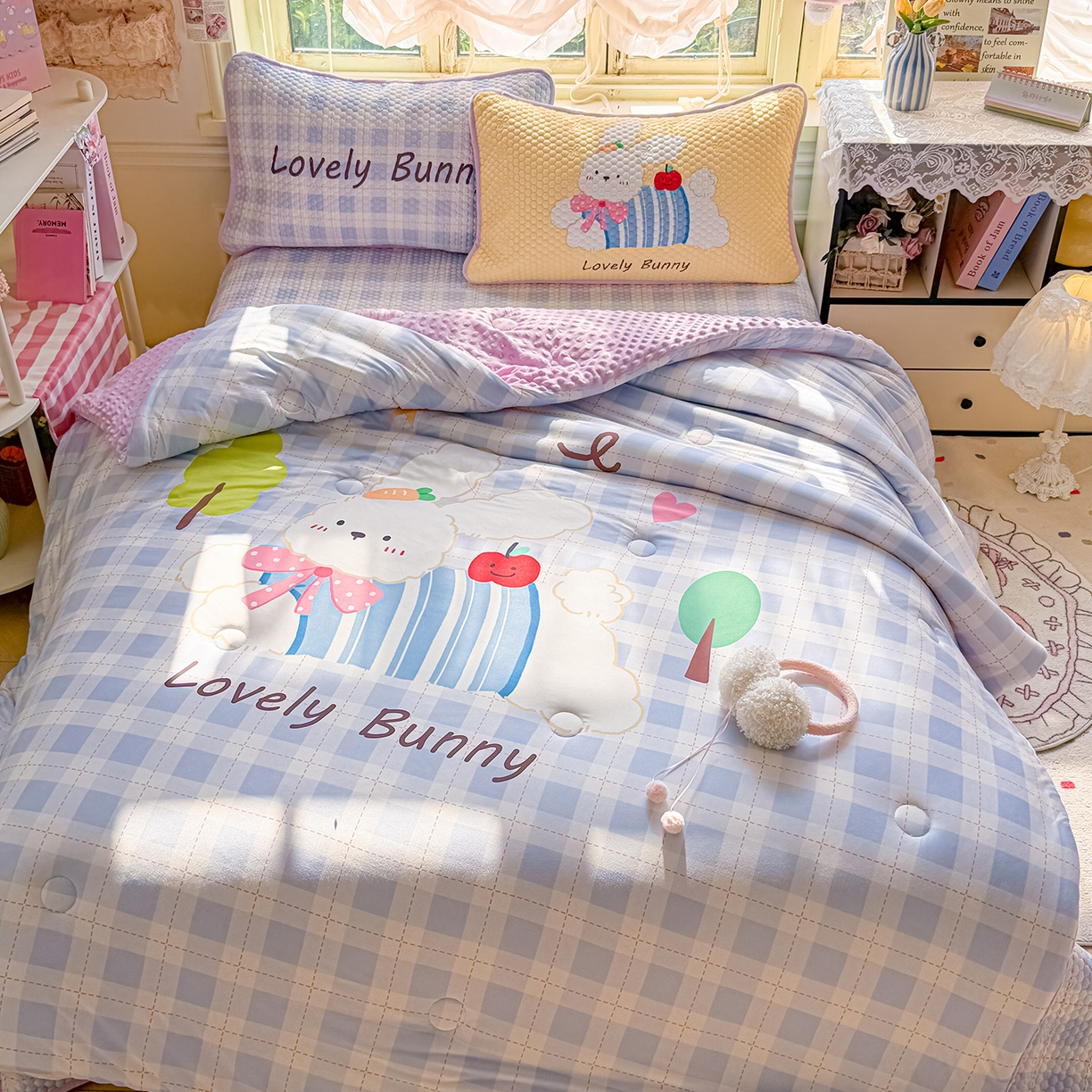 91家纺网 家纺一手货源 找家纺 宜家坊 2026直播热款A类针织棉豆豆被夏被春秋被空调被儿童学生大版卡通被子被芯 小兔乖乖