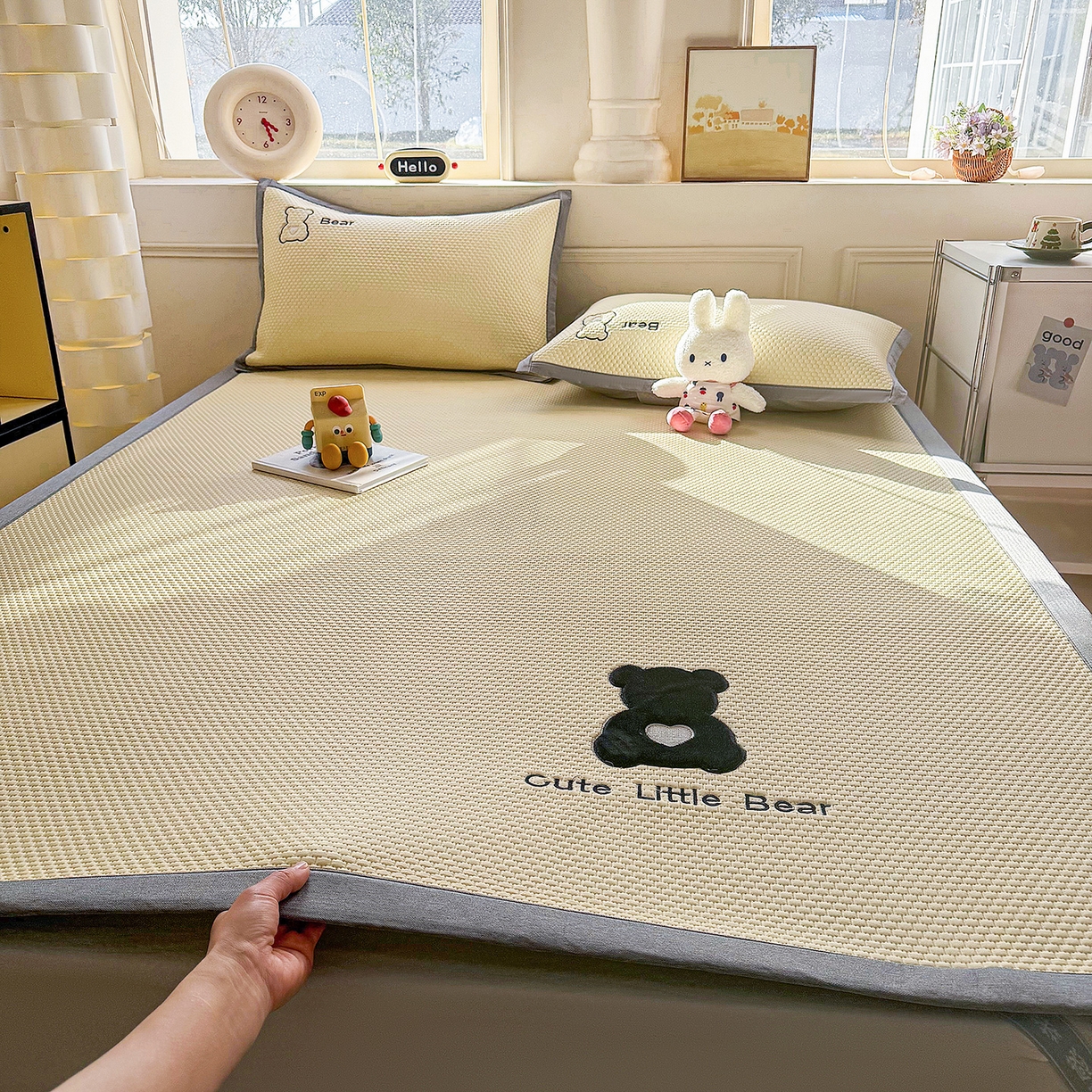 卡初家居（原微来） 2026春夏新款A类乙纶冰豆豆凉感席绣花席凉席席子-炫酷熊系列 炫酷熊-米白