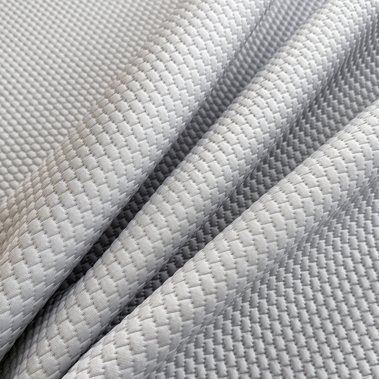 91家纺网 家纺一手货源 找家纺 卡初家居（原微来） 2026春夏新款A类乙纶冰豆豆凉感席绣花席凉席席子-炫酷熊系列 炫酷熊-摩登灰