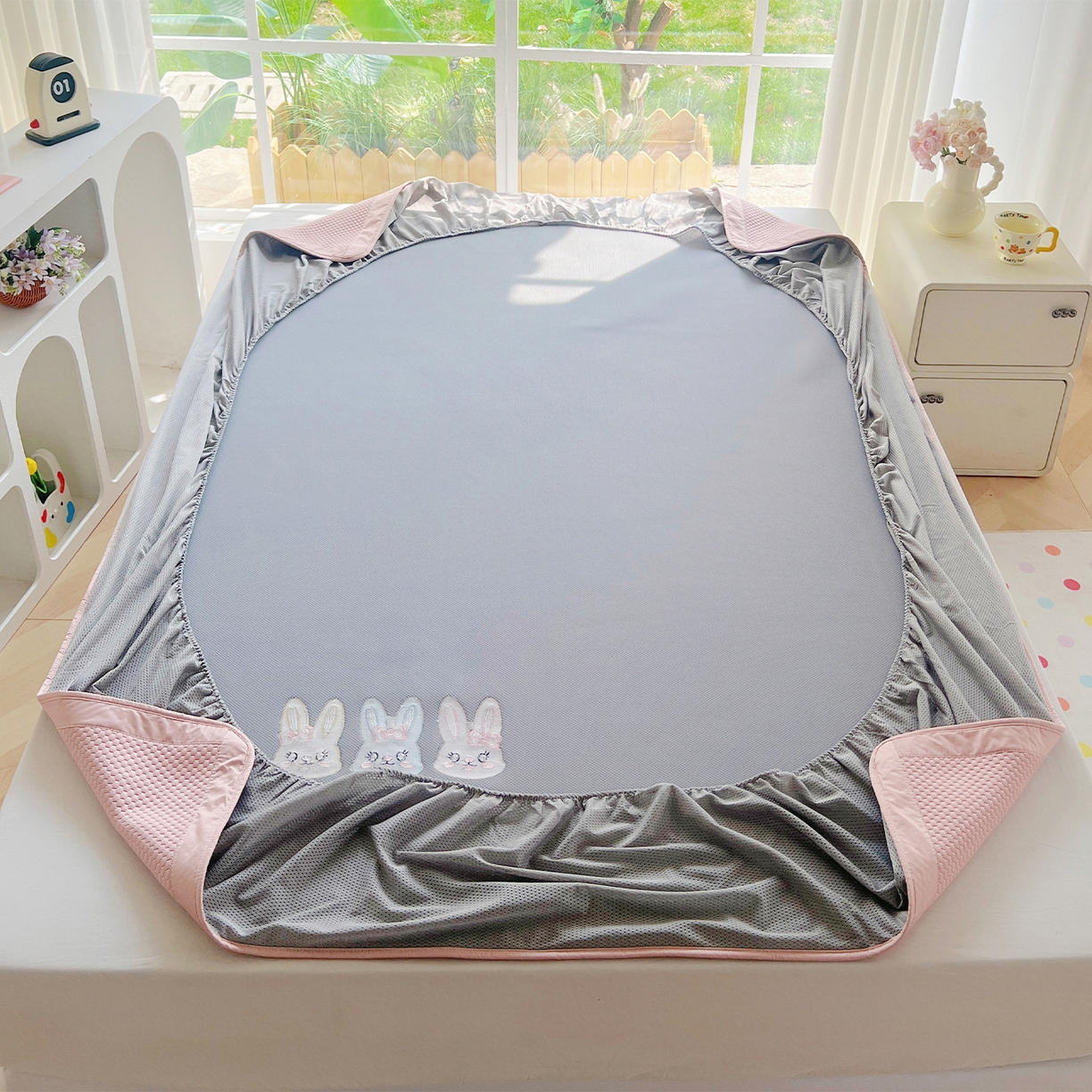 91家纺网 家纺一手货源 找家纺 （总）卡初家居（原微来） 2026春夏新款A类乙纶凉豆豆凉感席绣花席凉席席子-魔方系列