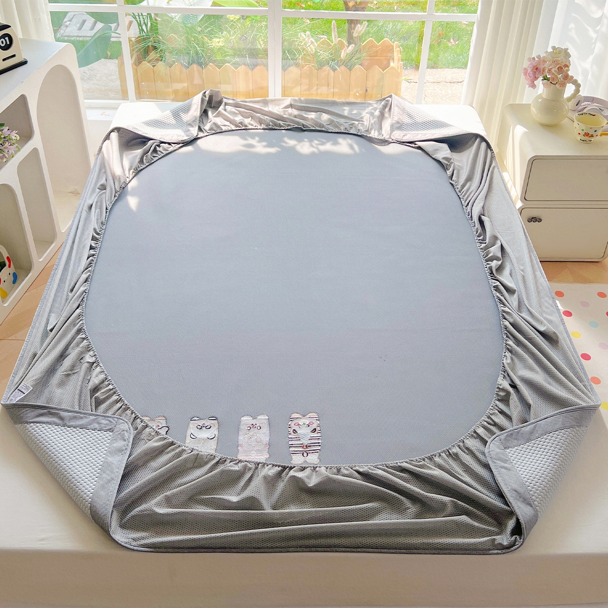 91家纺网 家纺一手货源 找家纺 卡初家居（原微来） 2026春夏新款A类乙纶凉豆豆凉感席绣花席凉席席子-魔方系列 动物派对